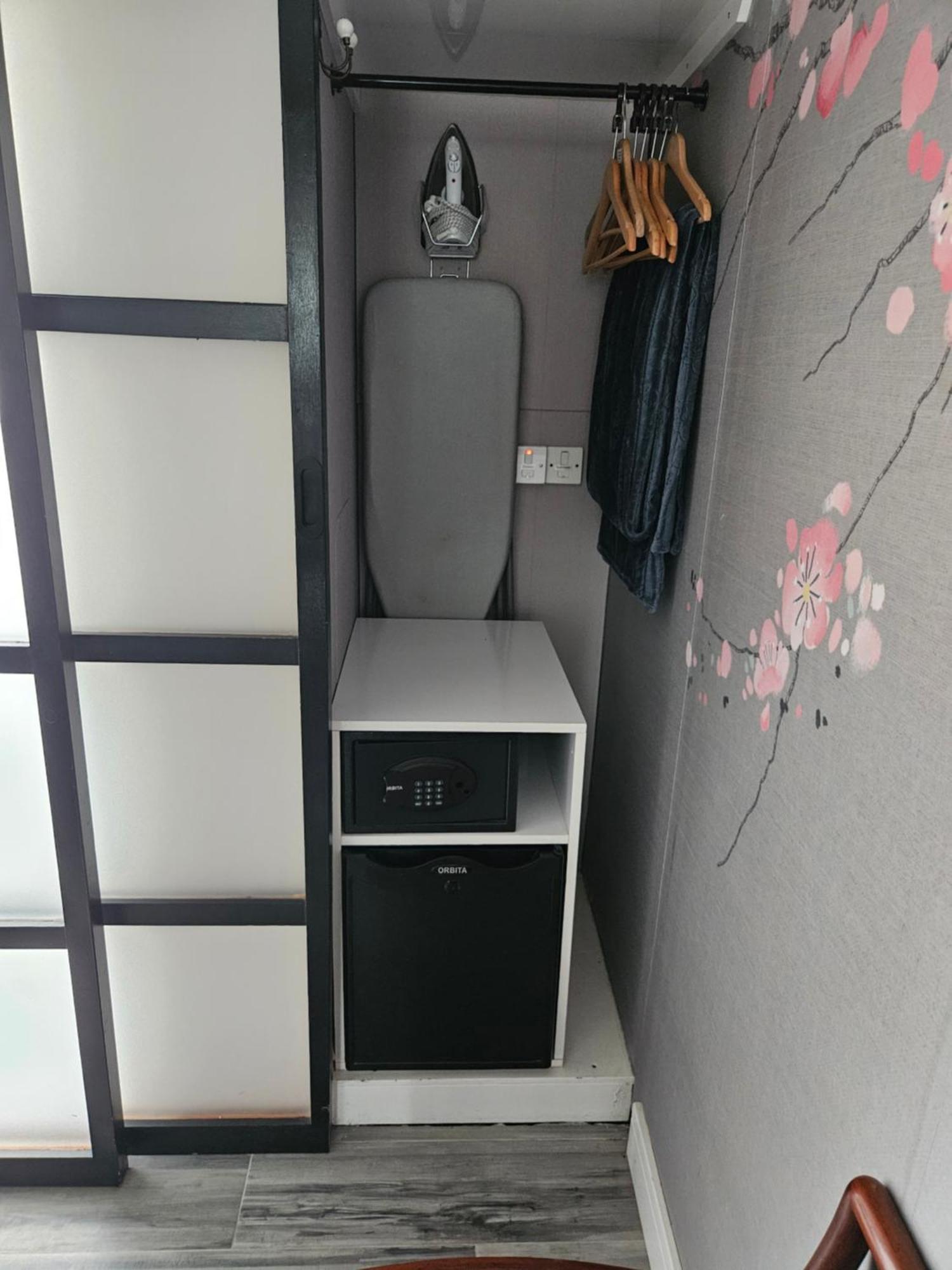 Tower Guest House Йорк Номер фото